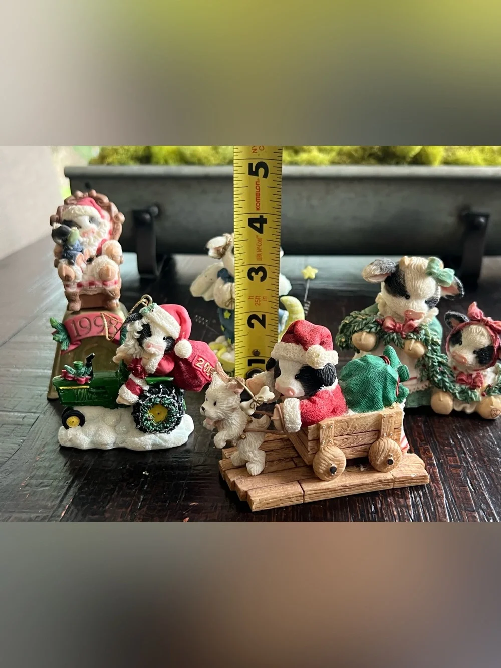 Vintage Enesco Mary's Moo Moos Christmas & Winter Figurine Lot of 5